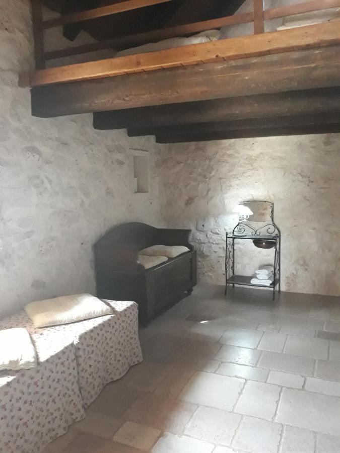 Fontana Vecchia B&B Castellana Grotte Exterior photo