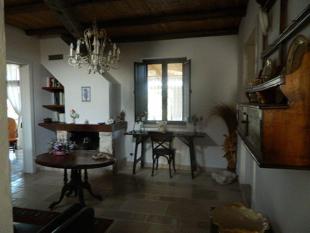 Fontana Vecchia B&B Castellana Grotte Exterior photo