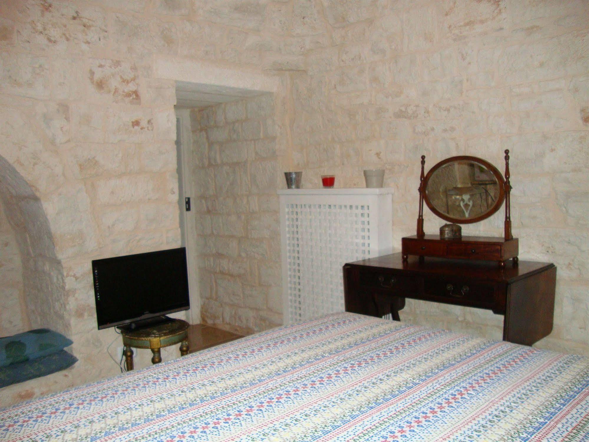 Fontana Vecchia B&B Castellana Grotte Exterior photo